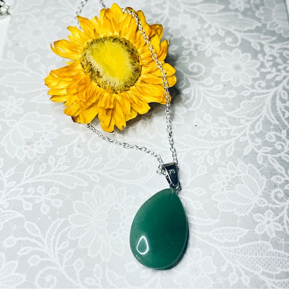 New Natural Green Chalcedony 925 Sterling Silver Handmade Water Drop Necklace - Picture 5 of 13